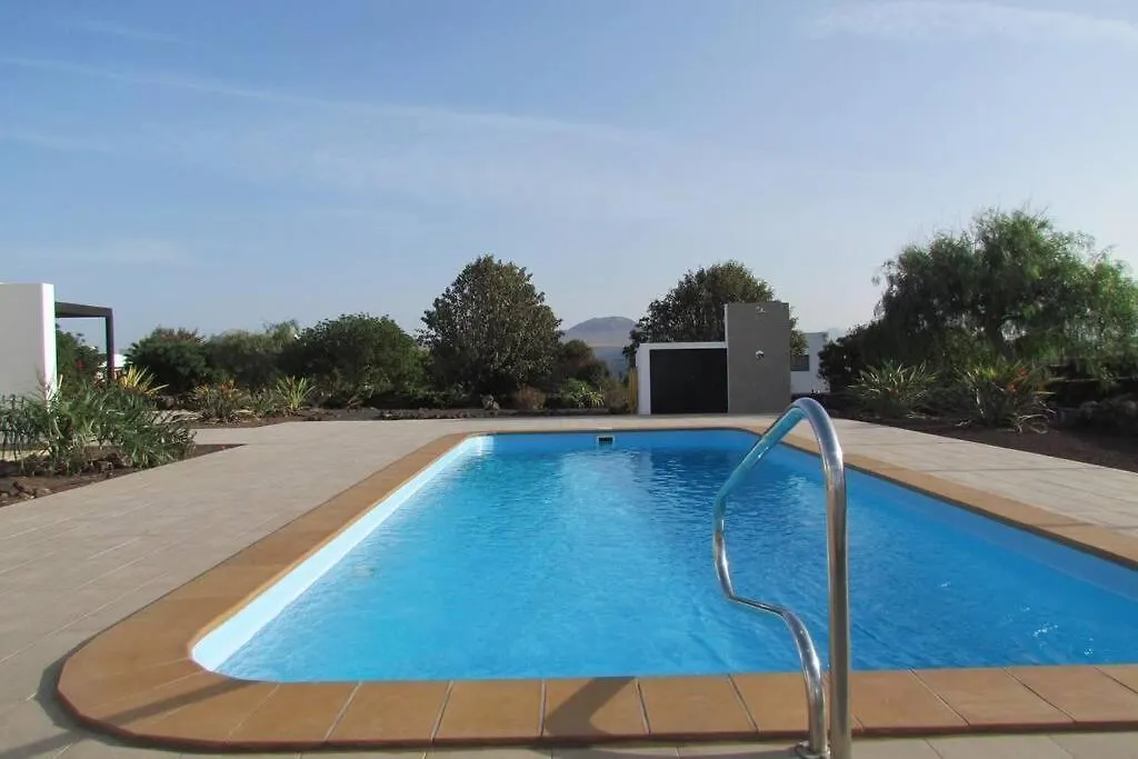 North Shore Villas Lajares, Villa Manalari, Private And Heated Pool