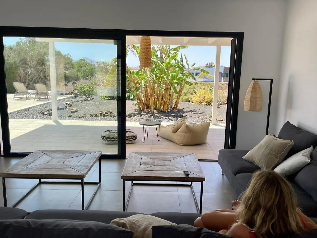 North Shore Villas Lajares, Villa Manalari, Private And Heated Pool