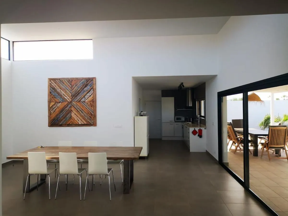 North Shore Villas Lajares, Villa Manalari, Private And Heated Pool