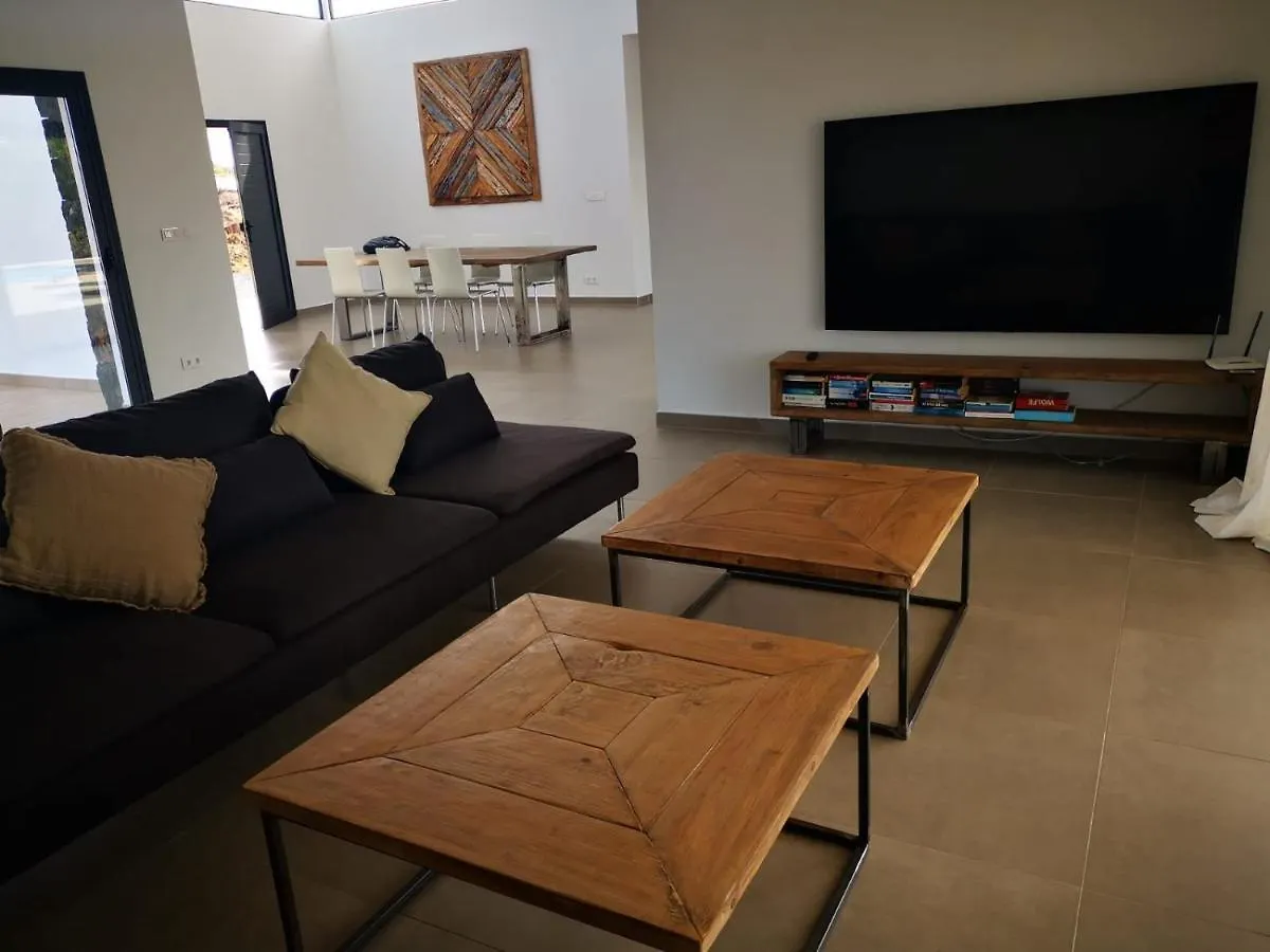 North Shore Villas Lajares, Villa Manalari, Private And Heated Pool Spain